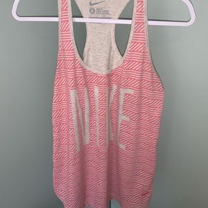Nike tank top/workout top
